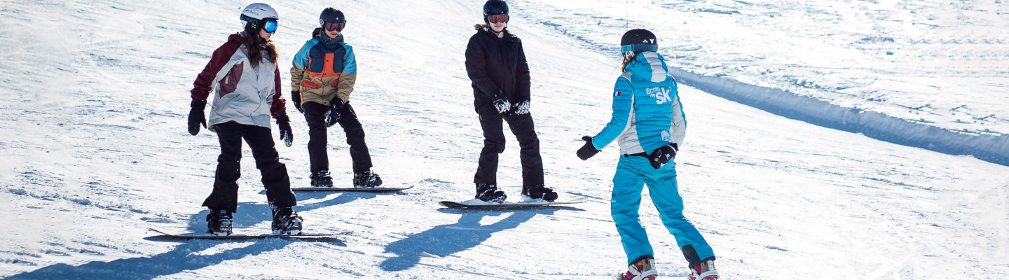 SNOWBOARD GROUP LESSONS